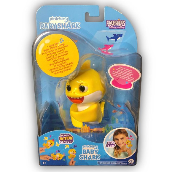 WowWee Toys Pinkfong Baby Shark Fingerlings Baby Shark Preschool